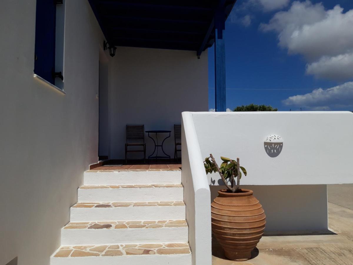 Akitos Maisonette Adamantas  Dış mekan fotoğraf