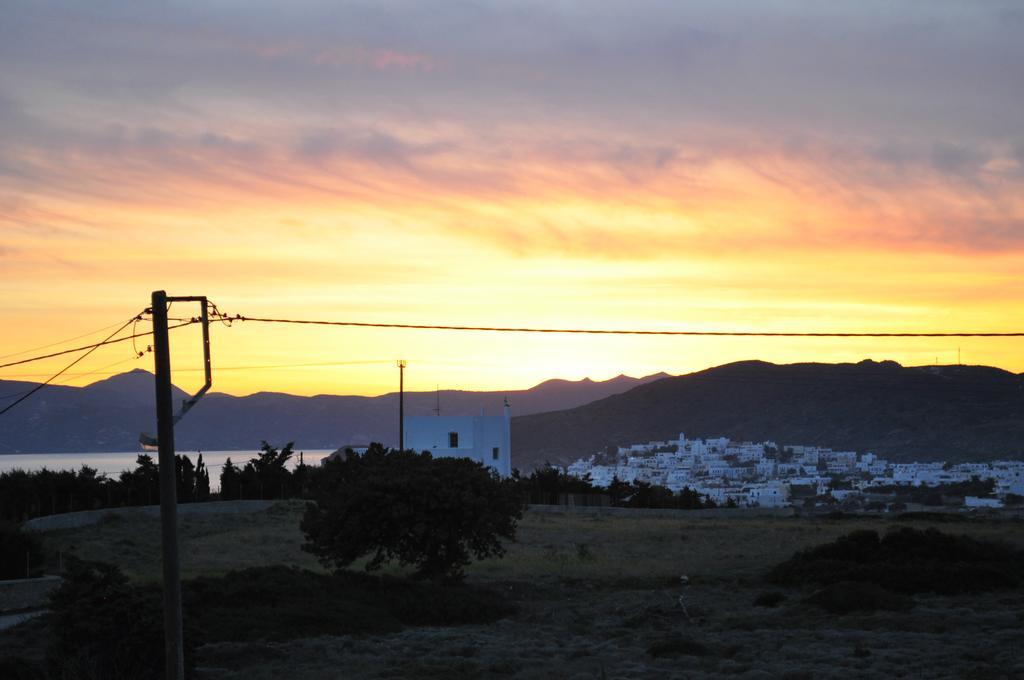 Akitos Maisonette Adamantas  Dış mekan fotoğraf
